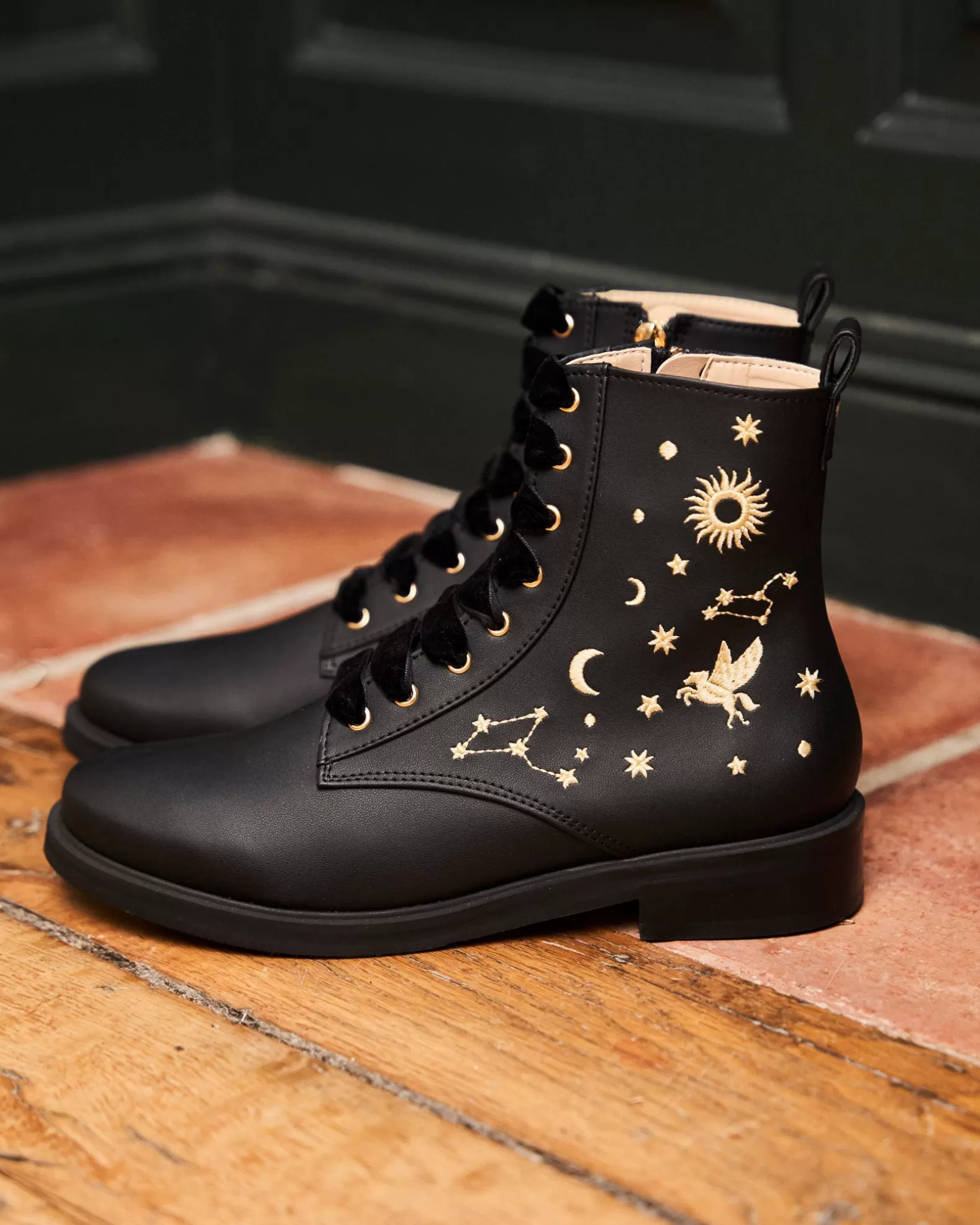 Minuit sur Terre Galaxie Astro Flash Sale