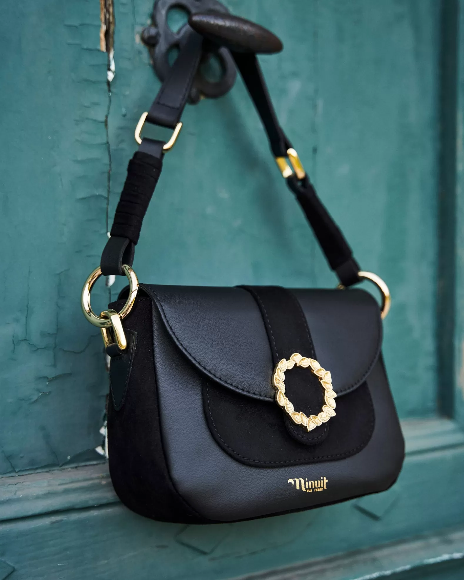 Minuit sur Terre Mira Noir Flash Sale