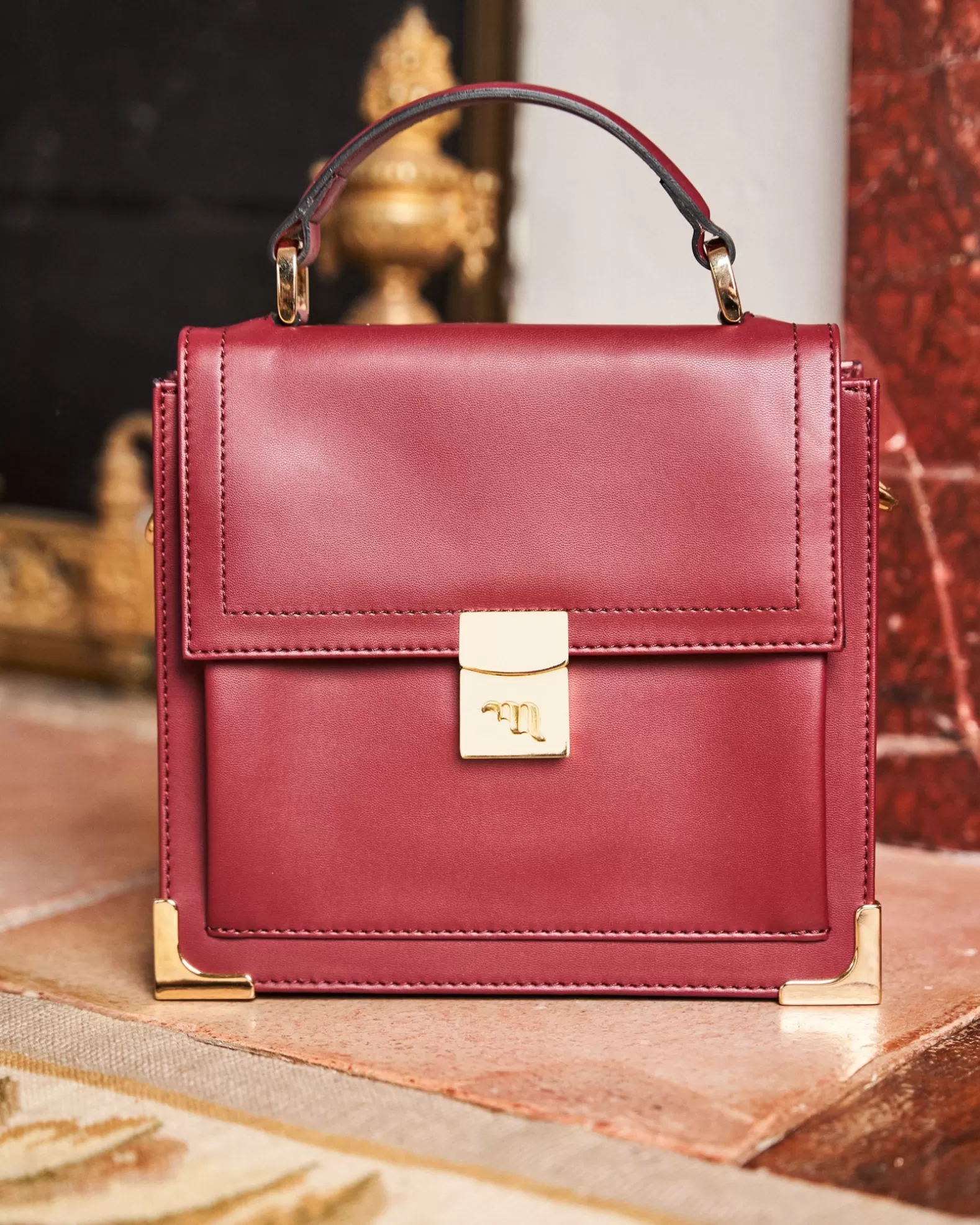 Minuit sur Terre Polar Bordeaux Fashion